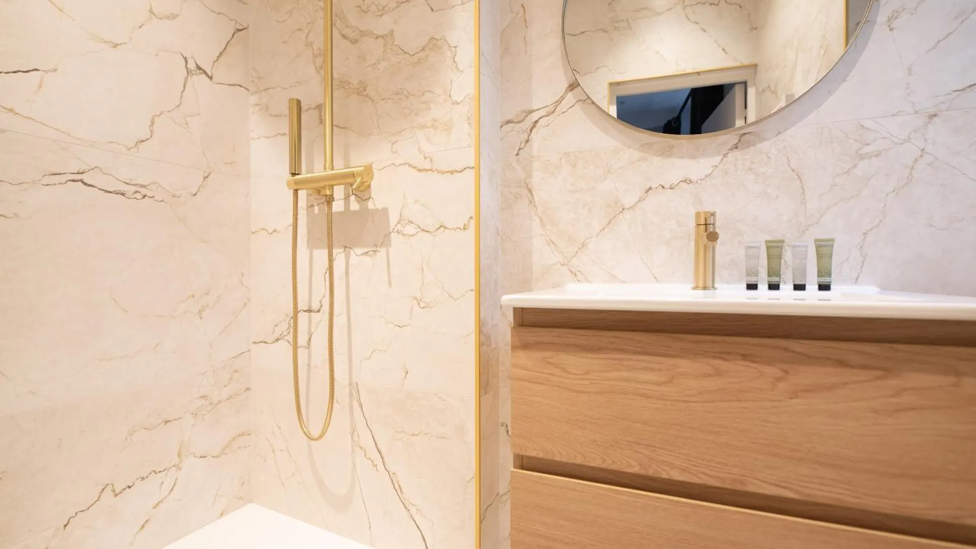 Stylish Flat Marais Apartment Paris
